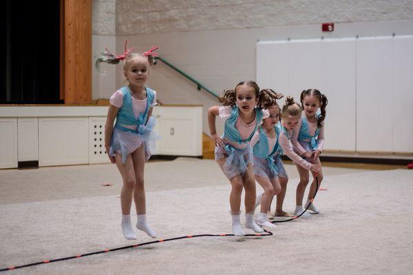 Our super cute 3-5 years old gymnasts. Jump rope dance.