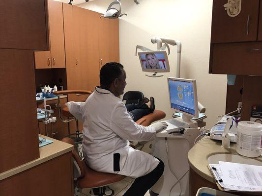 Dr. Padilla on Cerec case