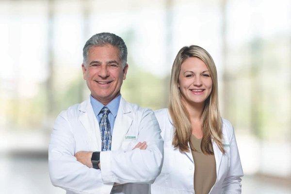 Orthopaedic Surgeon, Dr. Robert P. Landsberg and Physician Assistant, Jessica Mitchell.