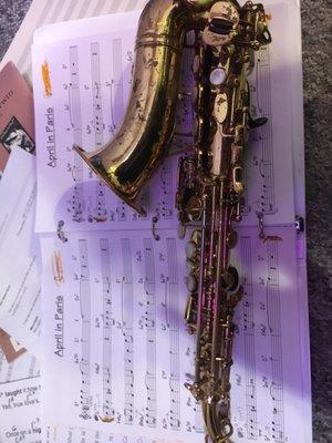 Soprano sax repaired by excellent repair shop = happy musician