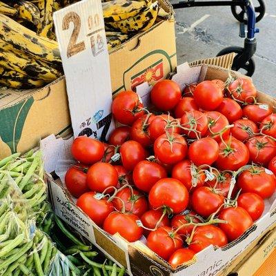 Fruit And Vegetable Stand