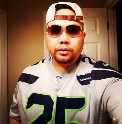 Late review.  I got me a brand new fresh #25 Richard Sherman Jersey. Seattle Seahawks fan.  Please win the Super bowl 2017-2018.