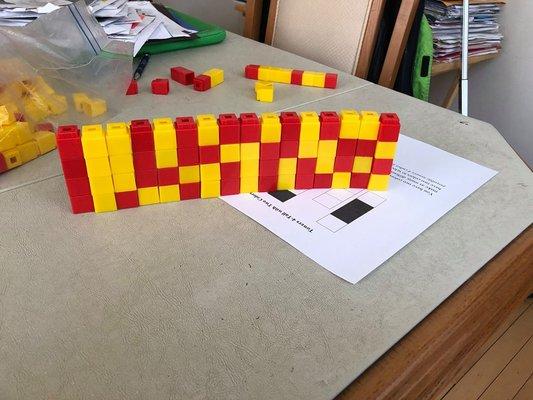 Building patterns with unifix cubes