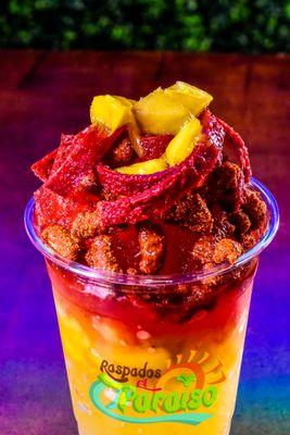 Reboltijo
qual quier sabor de raspado con limon, chamoy, y una combinacion de dulces