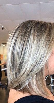 After- cool blonde hair melt