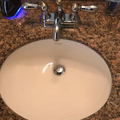 Sink cleaning