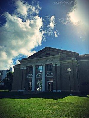 The Scottish Rite was established in Hawai'i by John Owen Dominis & King Kalakaua in 1874 (both Scottish Rite Freemasons). Temple est. 1923