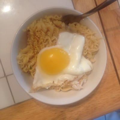 Simple ramen with egg for  (price 4 Spencer hugs)