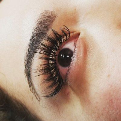 Volume LASHES mix hybrid  full set