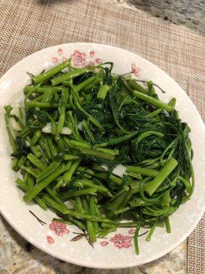 Fresh water spinach (ong choy)