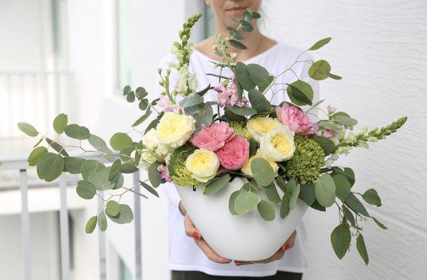 Arrangement in a Ceramic Pot