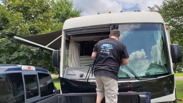 Need a windshield in your RV? We do thise too, we'll even come right to your campsite so you don't have to interrupt your vacation!