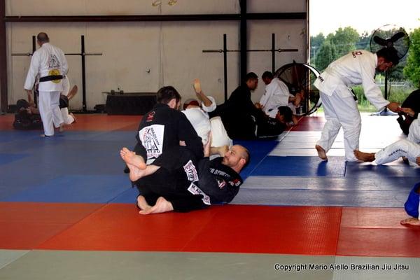 Training during a Mario Aiello seminar