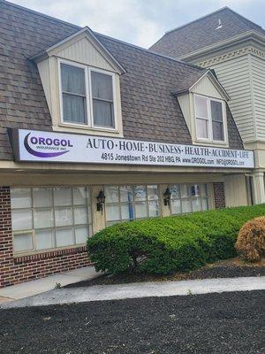 Front View of OROGOL Insurance Inc on Jonestown Road