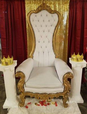 we offer columns , throne chairs and back drops