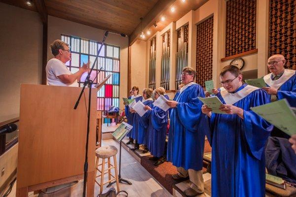 Memorial's Choir