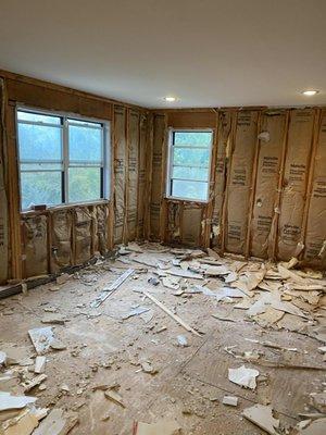 We just began a new home remodeling project in Melville, NY. The new homeowner wants a full-blown revamp. Here are some demolition images.