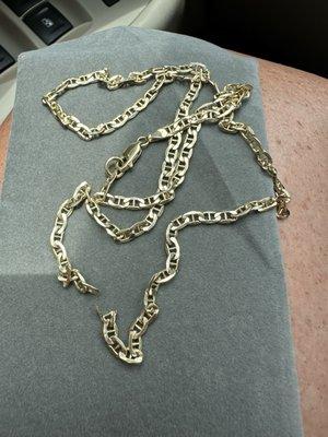 Broken gold chain