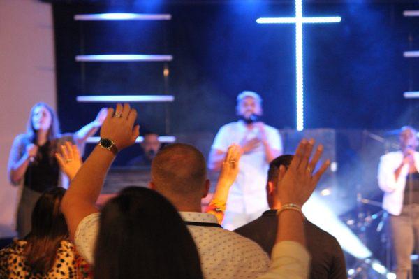 Trinity San Diego's worship experience is special each week. We would love for you to join us!