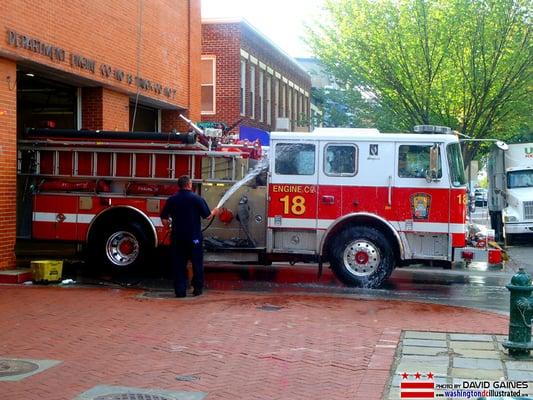 DCFD Fire House Engine 18