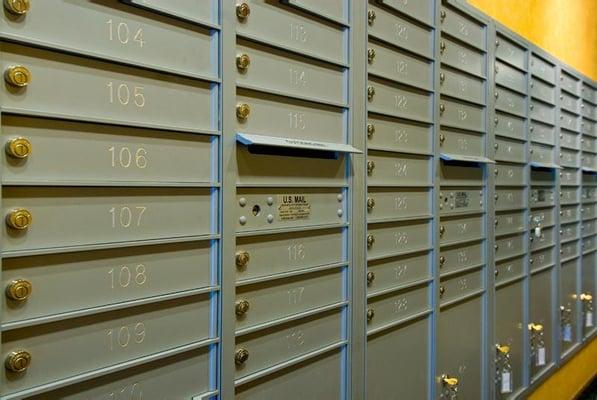 Each tenant has their own personal mail box! Mail is delivered daily and large packages can be collected from the receptionist.