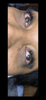 Volume lashes extensions