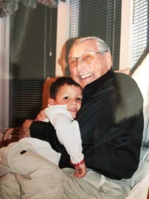 An amazing grandfather! Rest in peace grandpa Harry!!