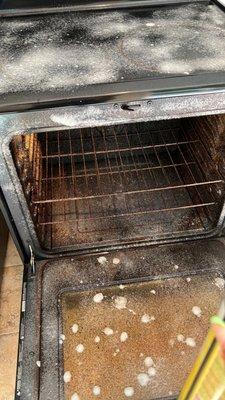 Deep cleaning oven