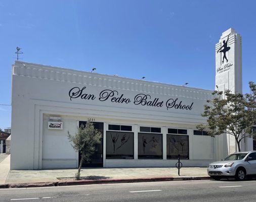 San Pedro Ballet School