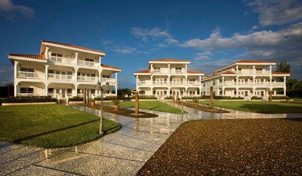 The Placencia Hotel / Condominiums