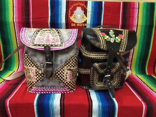 Mochilas de cuero hechas a mano en Michoacán