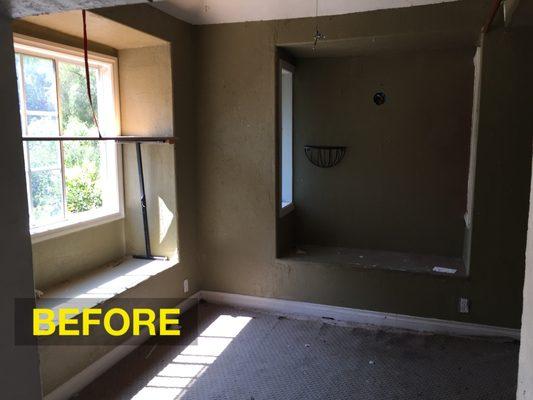 House purchased. Before renovation. ARG Home Buyers / Green Sur Properties.