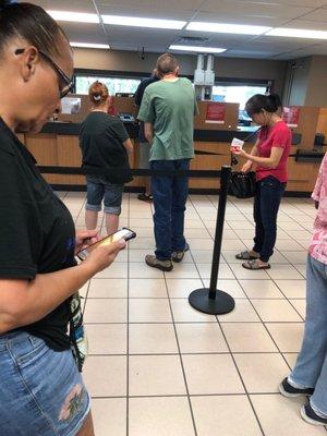 Worst Bank of America in Lakeland 1 teller for drive thru and walk-ins... do not waste your time 30+min wait..