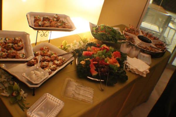 Do you have a Corporate Event, Engagement Party, Company Lunch, or Dinner Party you need catered. Give me a call I do customized