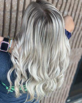 Toned with 10GI+ 9N + 9V + clear
 Root smudge 7N with a little 7NA