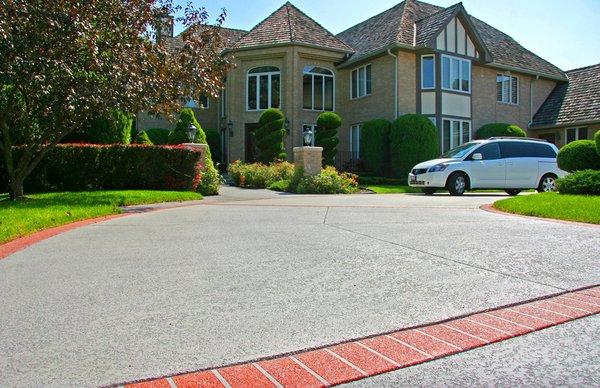 Concrete Driveway Resurfacing Los Angeles, CA. Call us (323) 319-5230 or visit http://www.losangelesdecorativeconcrete.com/