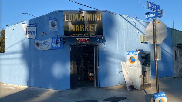 Front entrance of Loma Mini Market