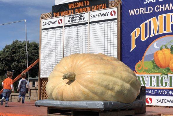 2018 California Pumpkin Weigh Off!