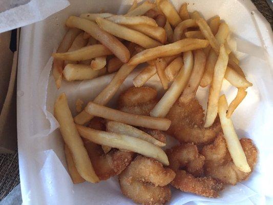 Fried butterfly shrimp w sad, soggy French fries