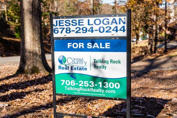 Jesse Logan, United Country Talking Rock Realty