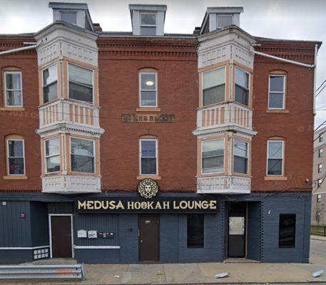 Medusa Hookah Lounge & Restaurant