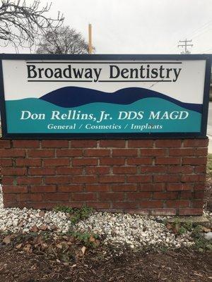 Welcome to Broadway Dentistry.