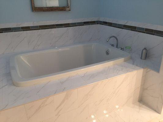 New tub and tile