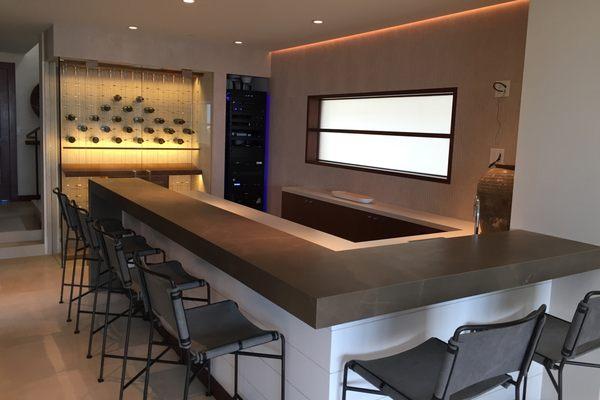 Wet bar completed in Encino