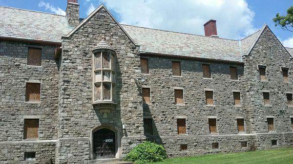 Abandoned building