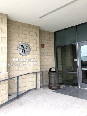 Entrance to Wiseburn School District.