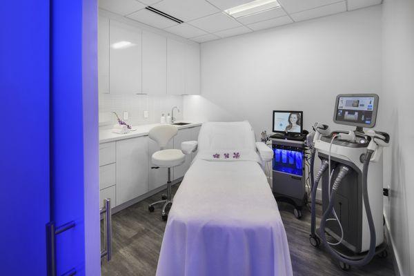 HydraFacial + Candela Laser