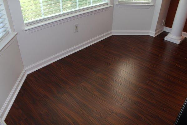 Hammer nails installed floor wood base and trimming and interior wall painting to this home.
  Lawrenceville, GA