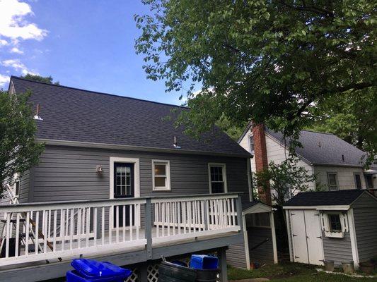 Roof and shed roof