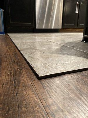 Sharp floor corners in kitchen/dining room